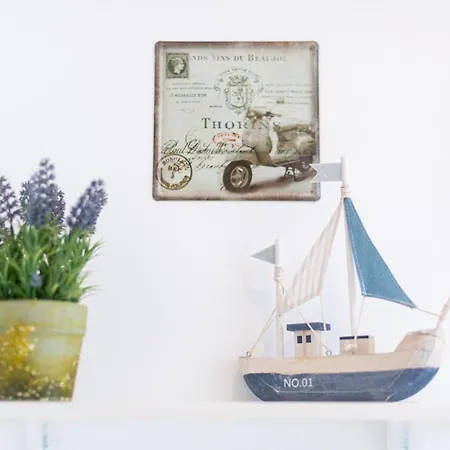 Homeforguest Studio Westerling By Canteras